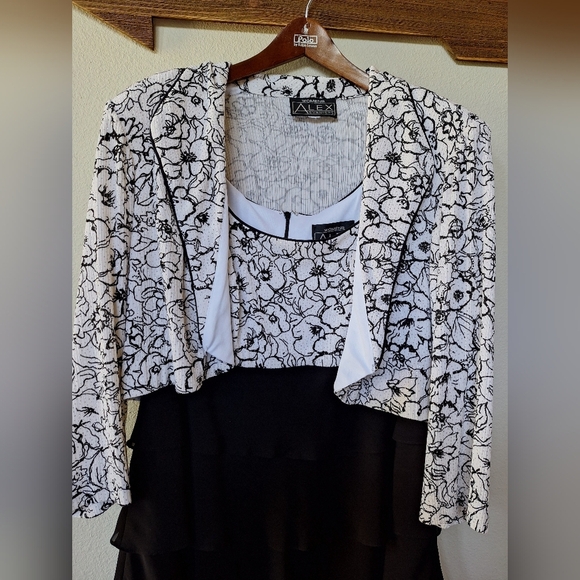 Alex Evenings Jacket and Tank Dress Two Piece Set. Black/White Womens size 16W - Picture 4 of 12